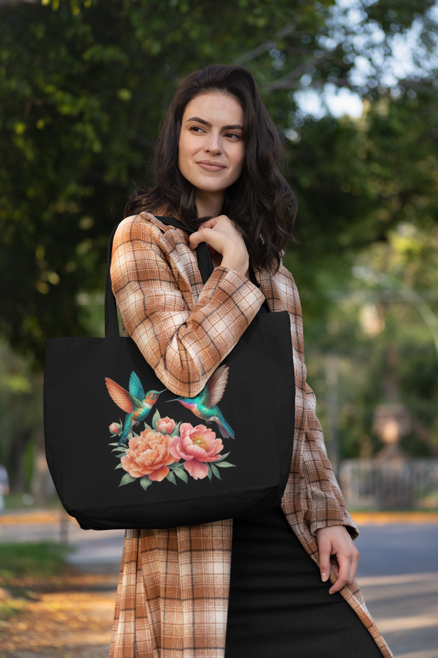 Humming Bird6 Everyday Large Tote Bag