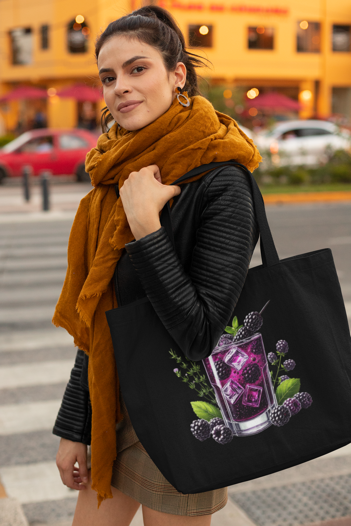 Cocktail02 Everyday Large Tote Bag