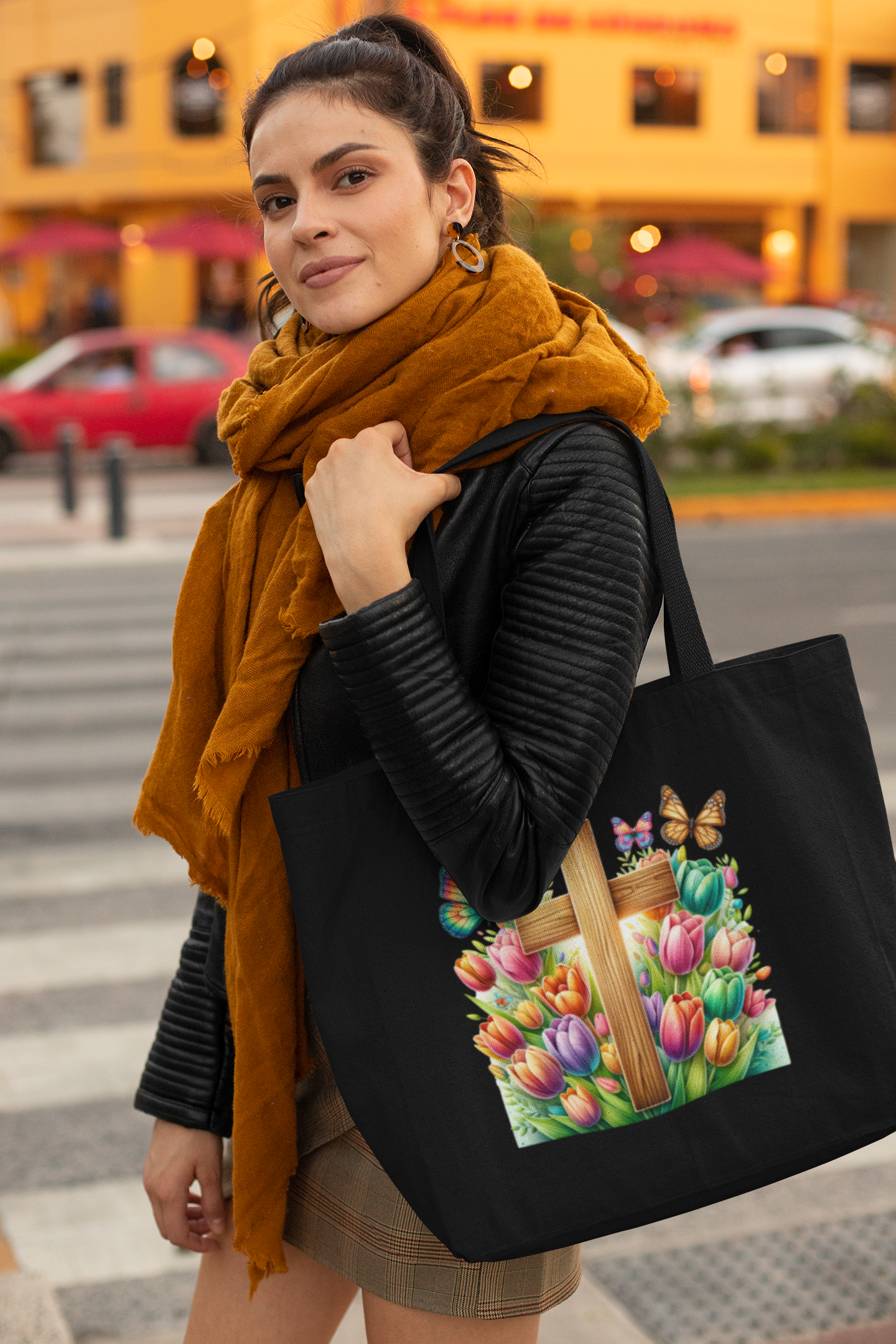 Tulip Floral Cross Everyday Large Tote Bag