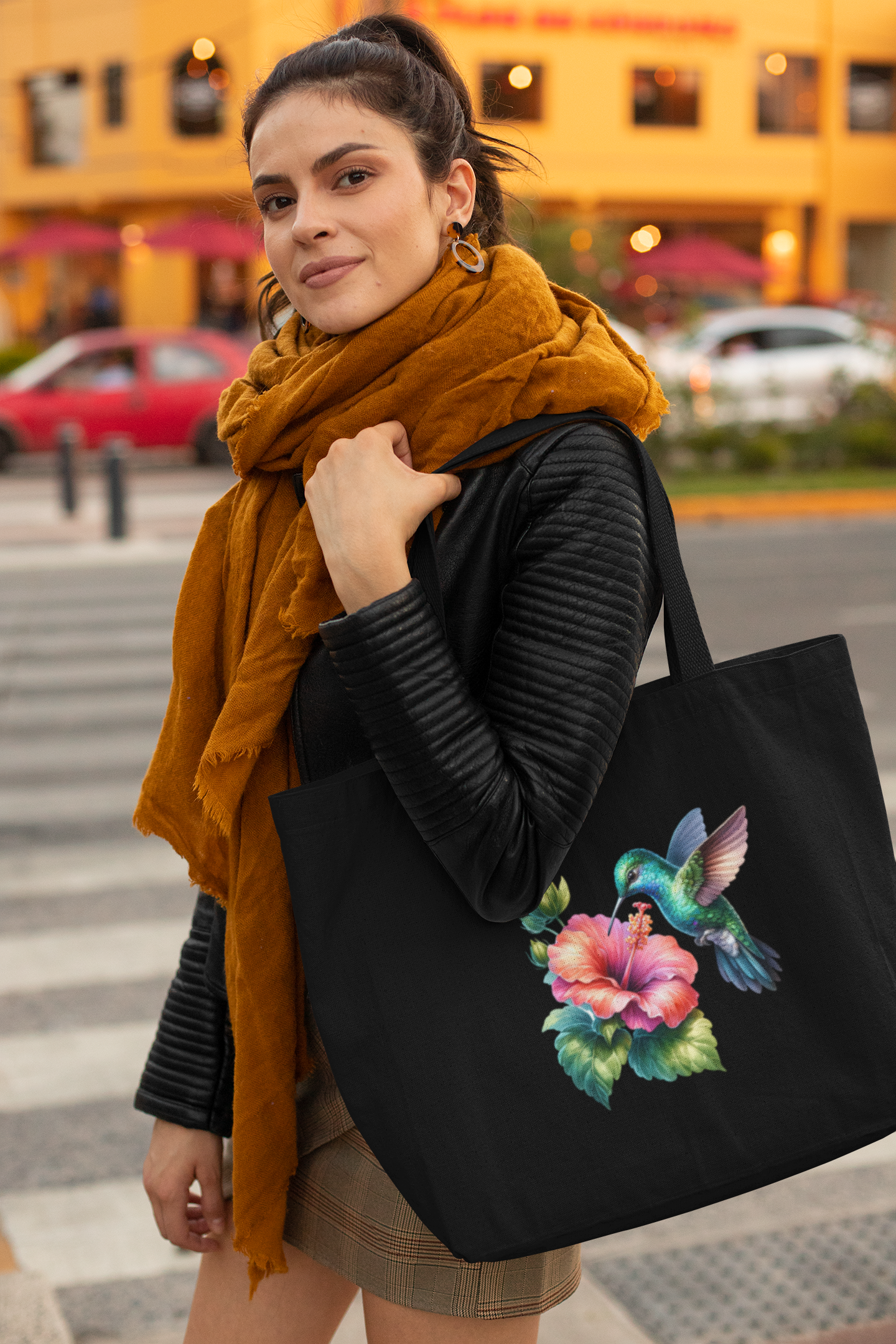 Humming Bird03 Everyday Large Tote Bag