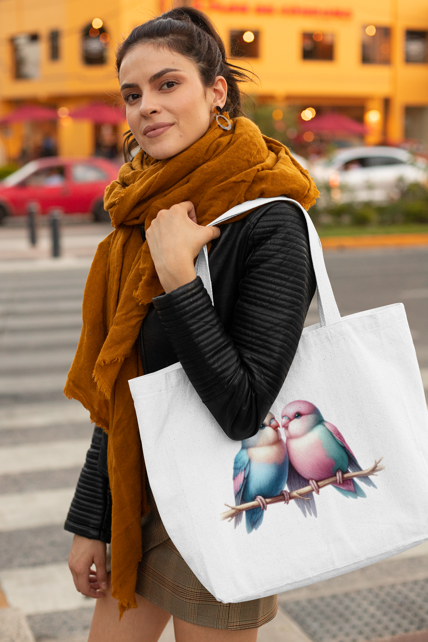 Love Birds Everyday Large Tote Bag